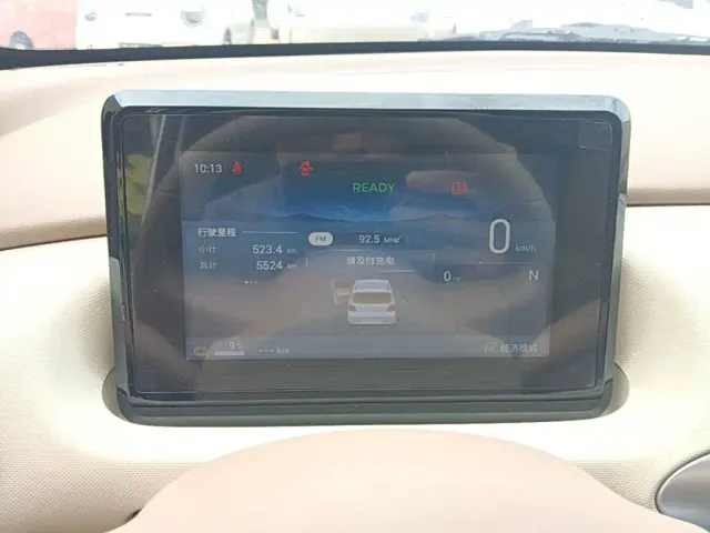 Wuling Hongguang Mini EV — Фото автомобиля 7
