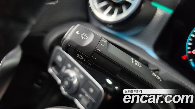 Mercedes-Benz A-Class W177 — Фото автомобиля 20