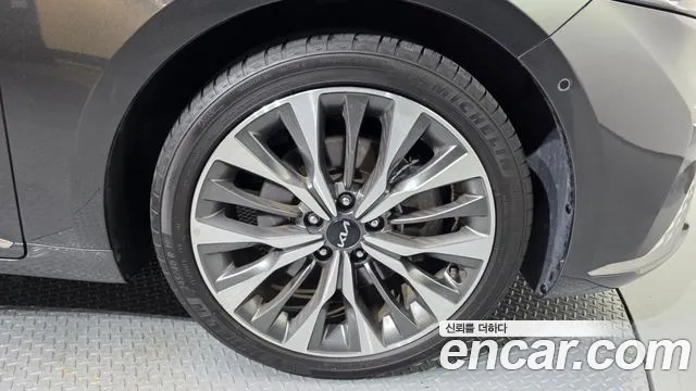 Kia K8 2.5 Бензин 2WD — Фото автомобиля 5