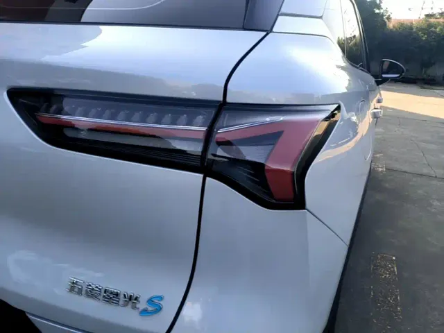 Wuling Starlight S — Фото автомобиля 7