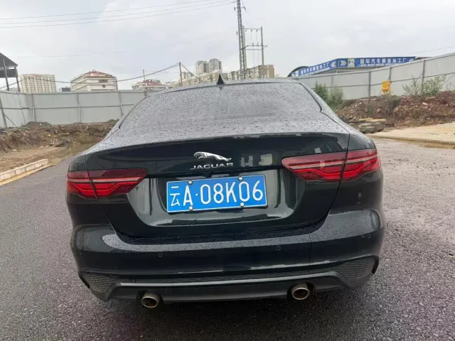 Jaguar XEL — Фото автомобиля 20