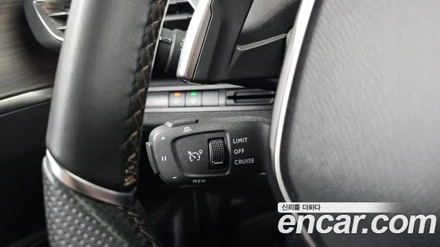 Peugeot 3008 — Фото автомобиля 13