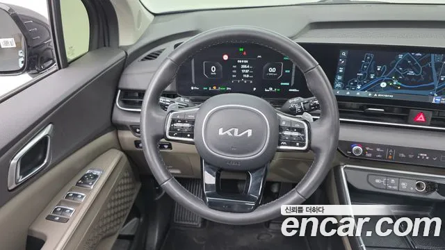 Kia Carnival Generation 4 — Фото автомобиля 13