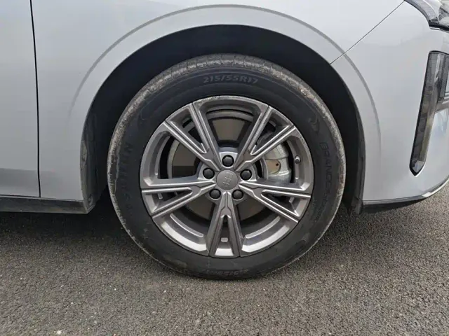 Geely Galaxy L6 — Фото автомобиля 6