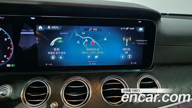 Mercedes-Benz E-Class — Фото автомобиля 16