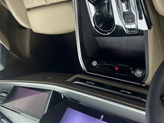 Audi Q5L — Фото автомобиля 12