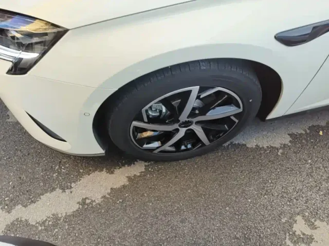 BYD Seal 07 DM-i — Фото автомобиля 22