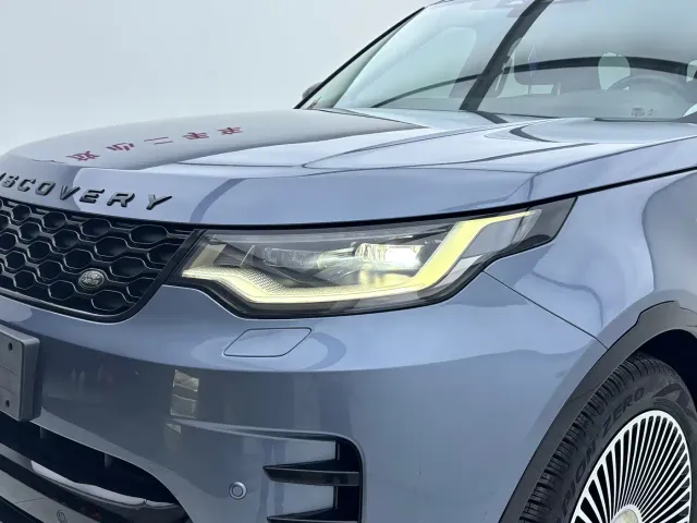 Land Rover Discovery — Фото автомобиля 4