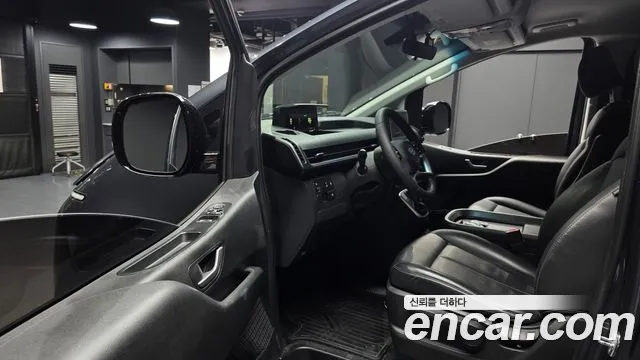 Hyundai Staria — Фото автомобиля 15