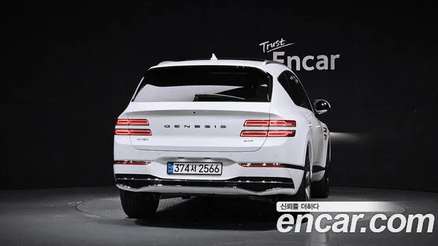 Genesis GV80 — Фото автомобиля 4