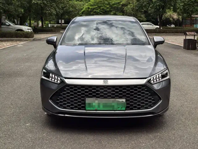 BYD Qin PLUS — Фото автомобиля 6