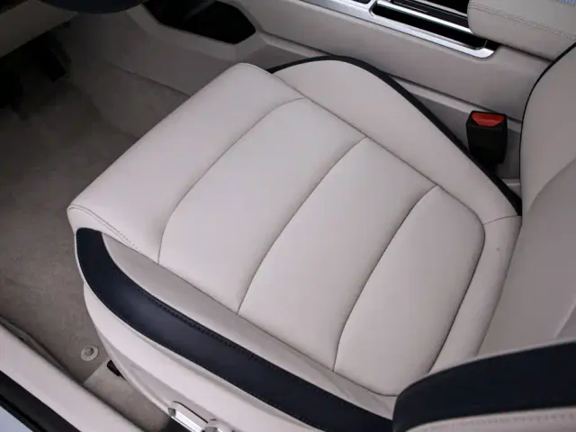 Geely ICON — Фото автомобиля 14