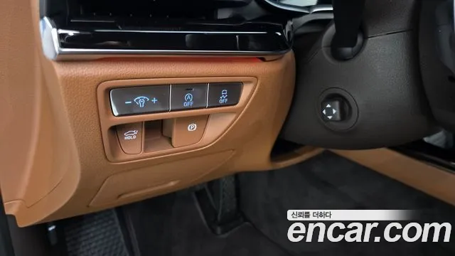 Genesis G80 Бензин 2.5 турбо AWD — Фото автомобиля 23