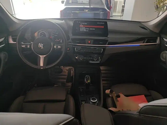 BMW X1 — Фото автомобиля 9