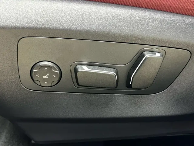 BMW 5 Series — Фото автомобиля 21