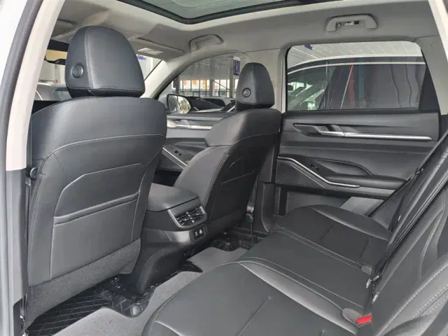 Haval H6 — Фото автомобиля 12