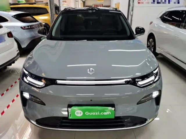 Leapmotor C11 — Фото автомобиля 2