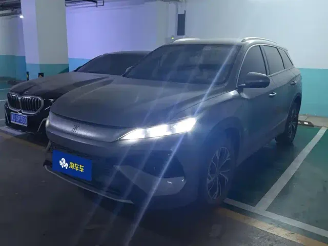 Фотография автомобиля — BYD Song Pro