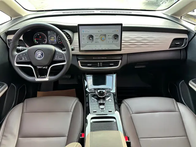 BYD Song MAX — Фото автомобиля 9