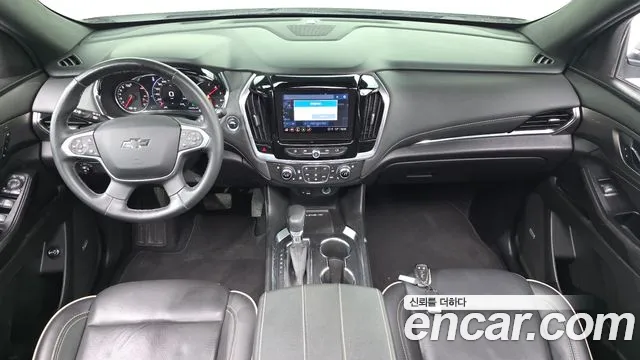 Chevrolet Traverse — Фото автомобиля 10