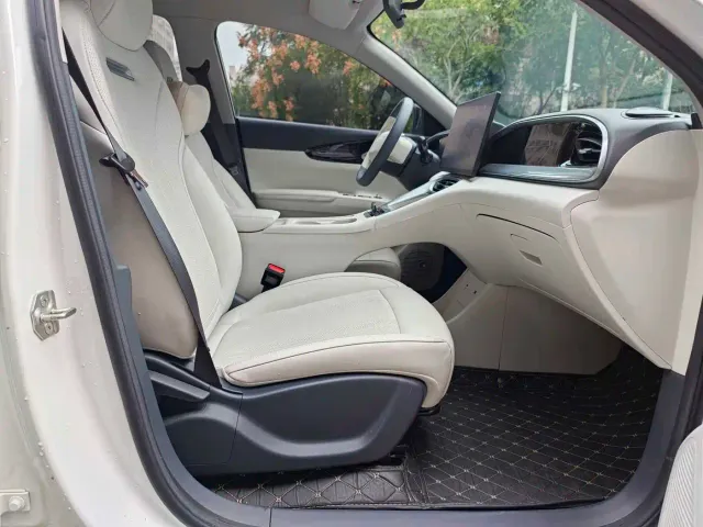 Geely Starry Wish — Фото автомобиля 9