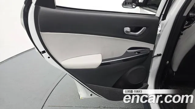 Hyundai Kona Новый Kona Гибрид Inspiration — Фото автомобиля 25