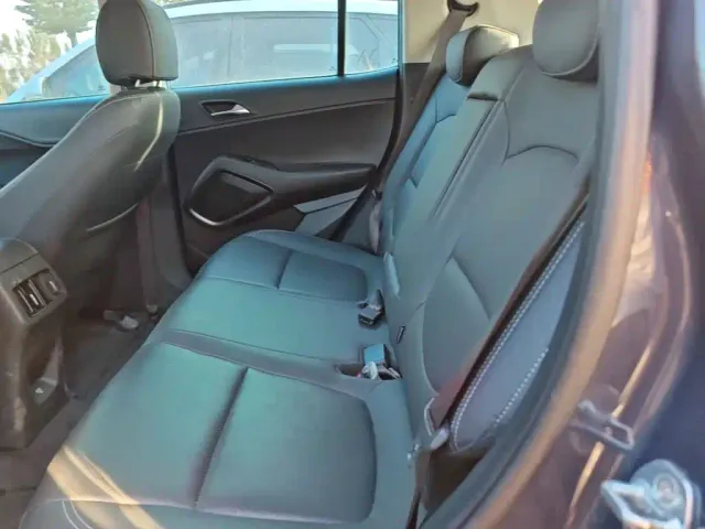Hyundai ix35 — Фото автомобиля 16