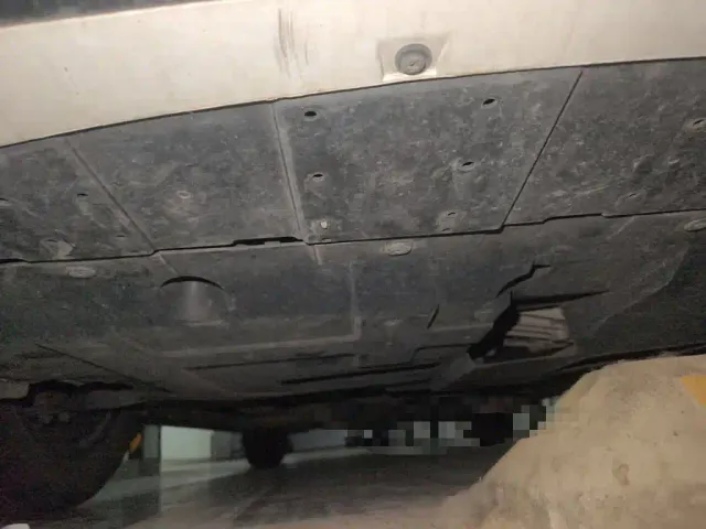 Changan Qiyuan A05 — Фото автомобиля 23
