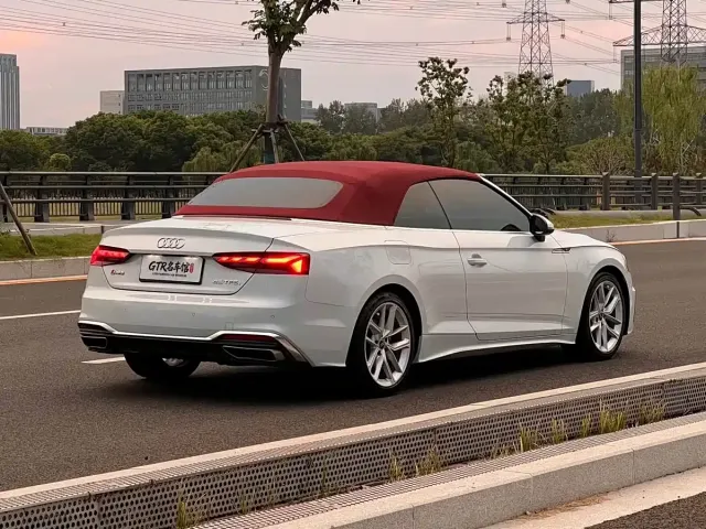 Audi Audi A5 (Import) 2023 Cabriolet 40 TFSI Fashion Dynamic Type — Фото автомобиля 13