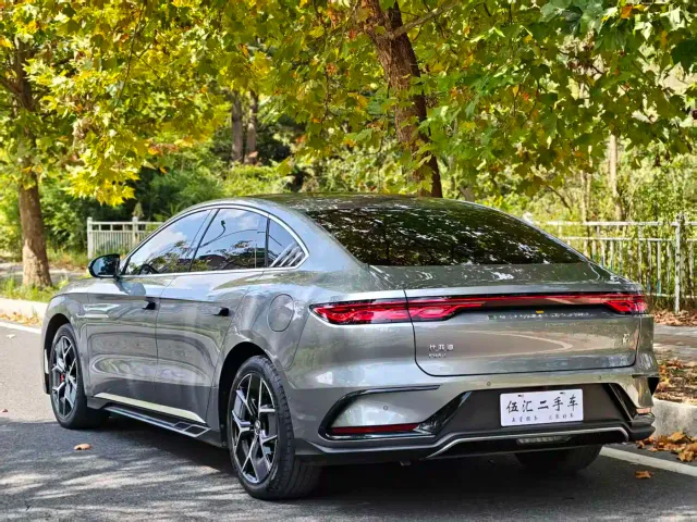 BYD Han — Фото автомобиля 14