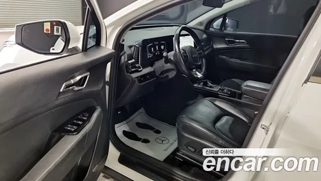 Kia Sportage Sportage 5-е поколение Дизель 2.0 2WD — Фото автомобиля 10