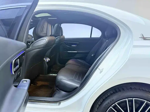 Mercedes-Benz C-Class — Фото автомобиля 15