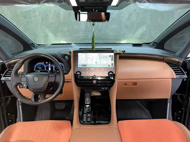 Toyota Vellfire — Фото автомобиля 11