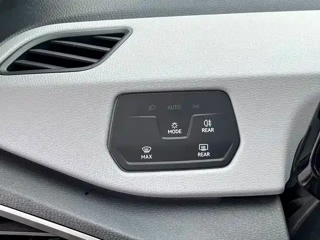 Volkswagen ID.3 — Фото автомобиля 18