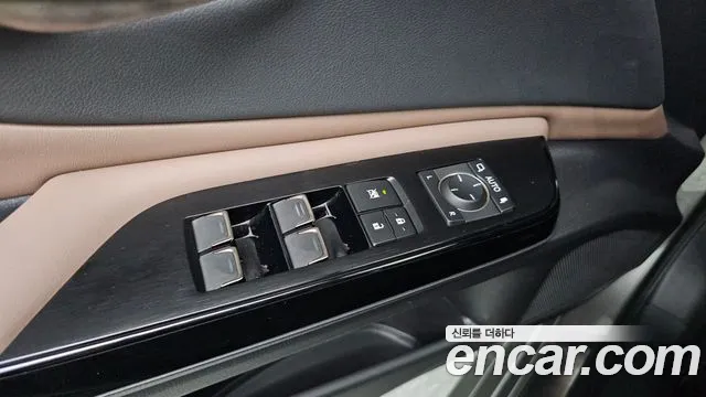 Lexus ES — Фото автомобиля 8