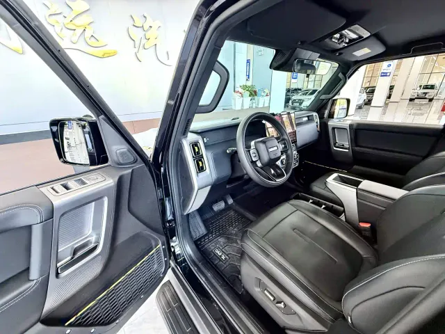 iCAR V23 — Фото автомобиля 11