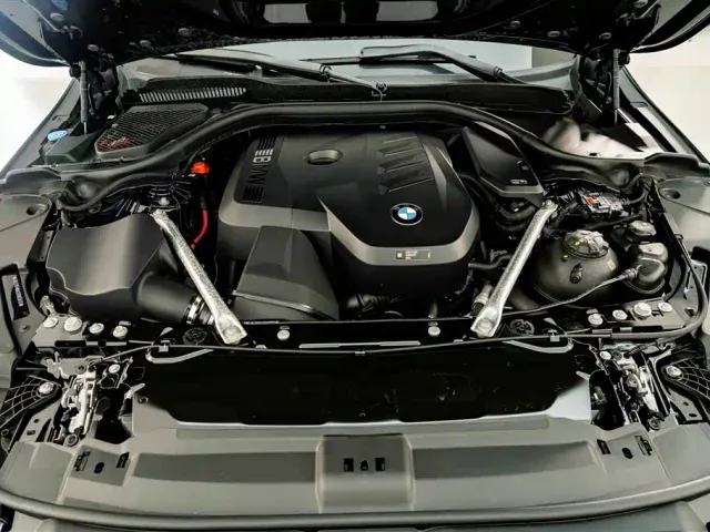 BMW BMW 5 Series 2025 530Li Premium M Sport Package — Фото автомобиля 27