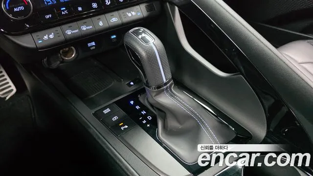 Hyundai Avante CN7 — Фото автомобиля 12