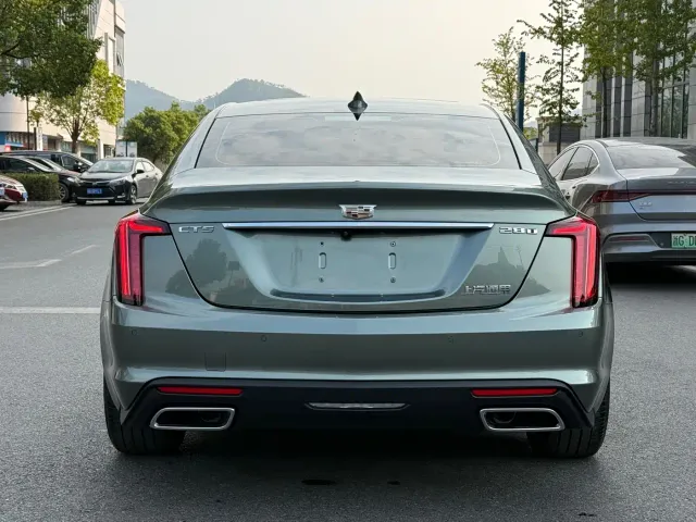 Cadillac CT5 — Фото автомобиля 5