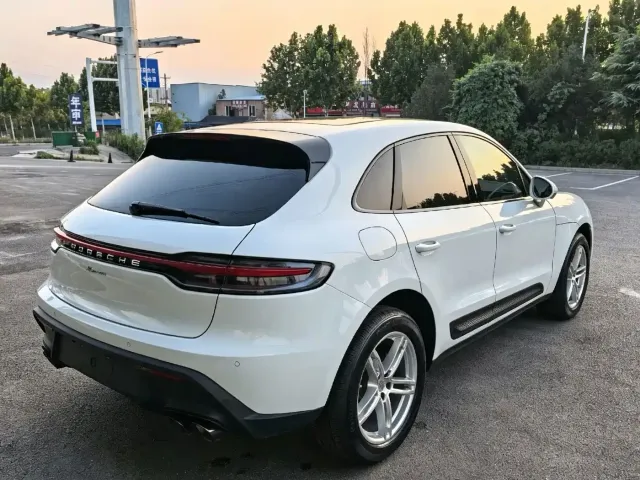 Porsche Macan — Фото автомобиля 5