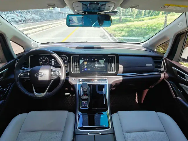 GAC Trumpchi M8 — Фото автомобиля 19