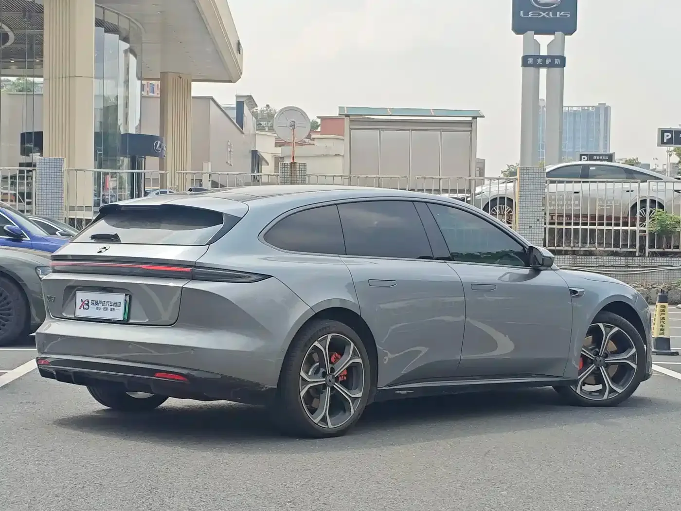 NIO NIO ET5T 2025 75kWh Touring — Фото автомобиля 5