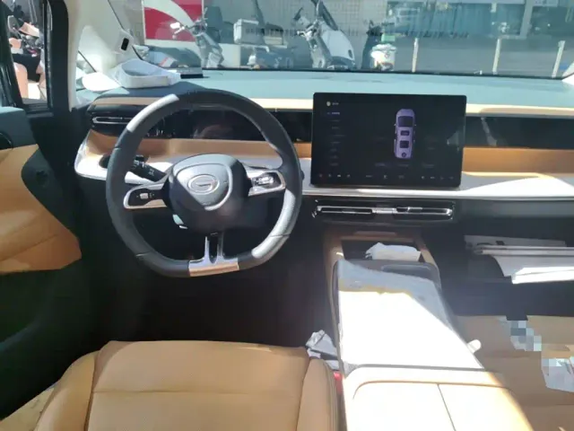 GAC Trumpchi E8 — Фото автомобиля 12