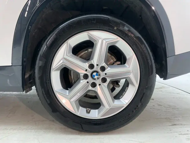 BMW X1 — Фото автомобиля 28
