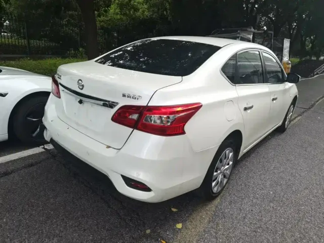 Nissan Sylphy — Фото автомобиля 4