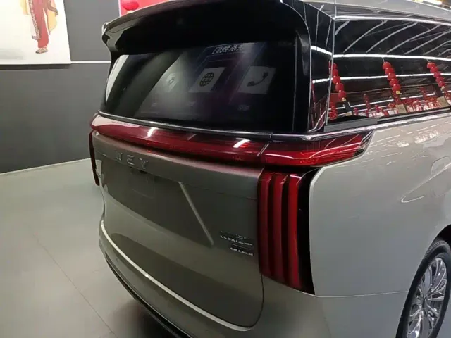 Wey Alpine — Фото автомобиля 5