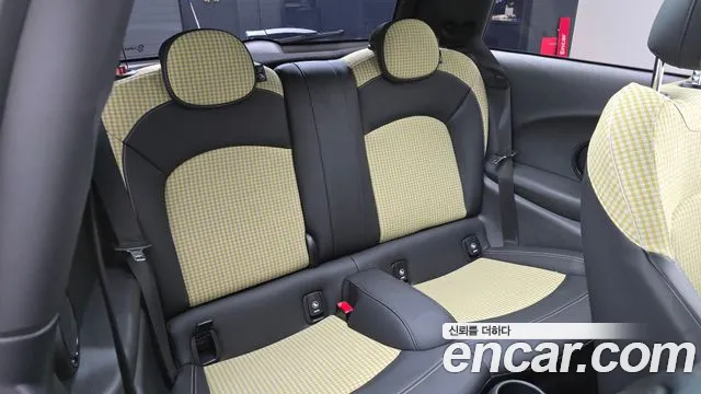 Mini Cooper Cooper Resolute Edition — Фото автомобиля 11
