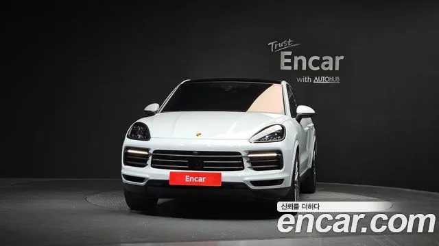 Porsche Cayenne — Фото автомобиля 3