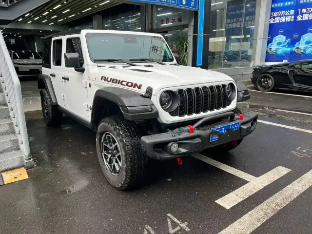 Jeep Wrangler — Фото автомобиля 4