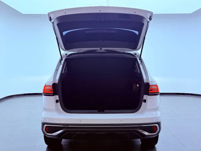 Volkswagen Tharu — Фото автомобиля 25